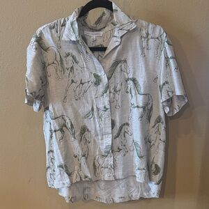 NWT JANE + DELANCEY • Horse Print Shirt - Green and White
